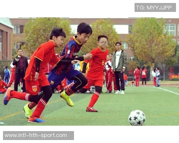 足球专业生的成长之路与未来发展前景探讨 足球专业生的成长之路与未来发展前景探讨